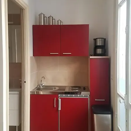 Apartment Tres Joli A 2 Pas Du Chateau De *