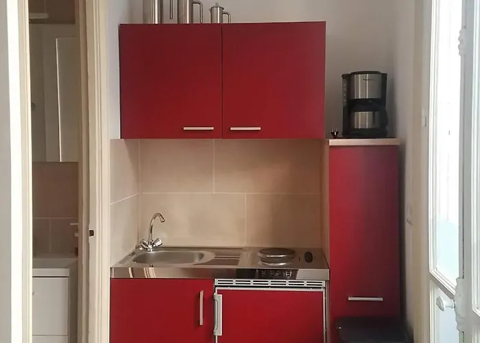 Apartment Tres Joli A 2 Pas Du Chateau De *